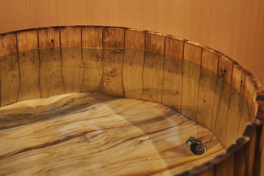 ひのきの桶風呂