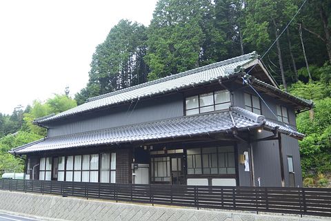 一軒家貸切宿 なな光 / 岐阜県 多治見・恵那・中津川