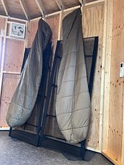 アウトドアリビング棟 コット・寝袋2組