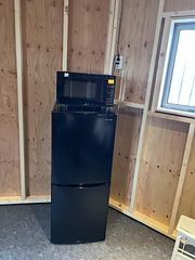 アウトドアリビング棟 冷蔵庫・電子レンジ