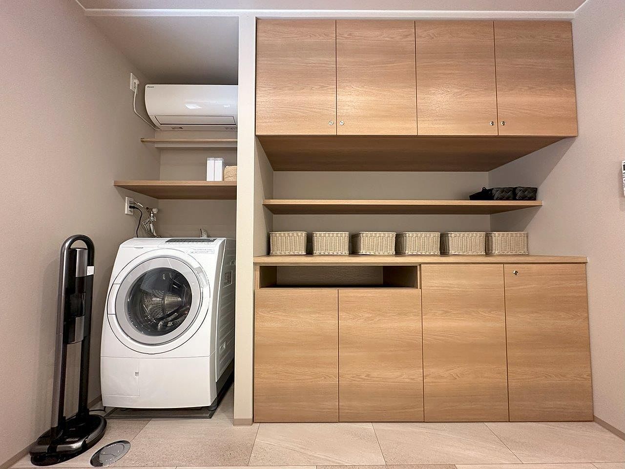 洗濯乾燥機(洗剤付)もあるので長旅でも安心です。