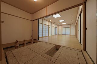 森と空と家-image