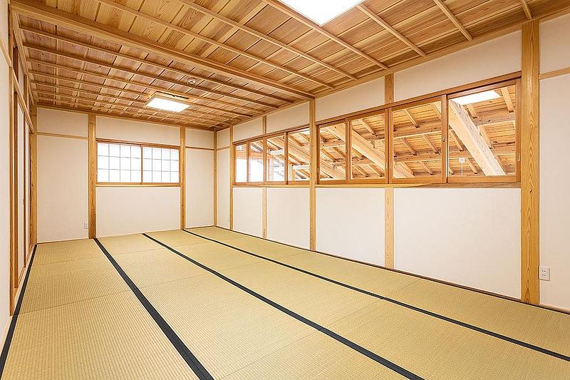 広々とした和風畳の間