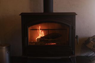 薪ストーブ※現在使用はできません