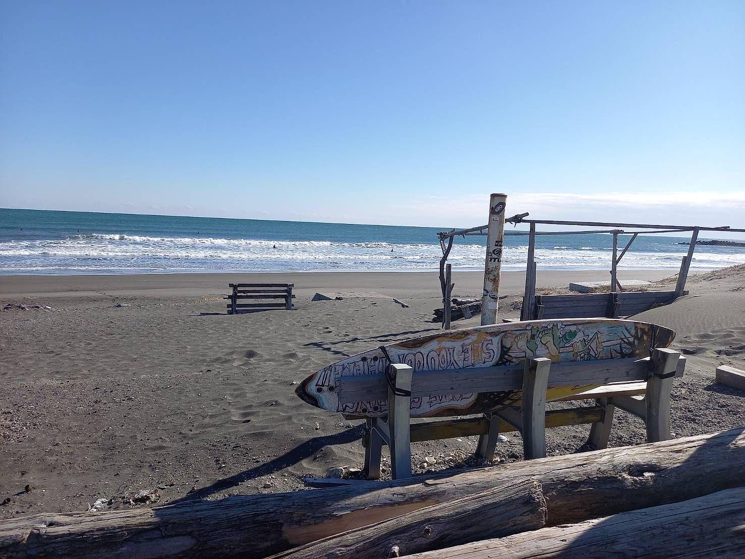 当施設から徒歩約7分のサンライズビーチです。