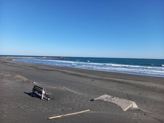 当施設から徒歩約7分のサンライズビーチです。