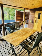 広々、屋根付きBBQスペース