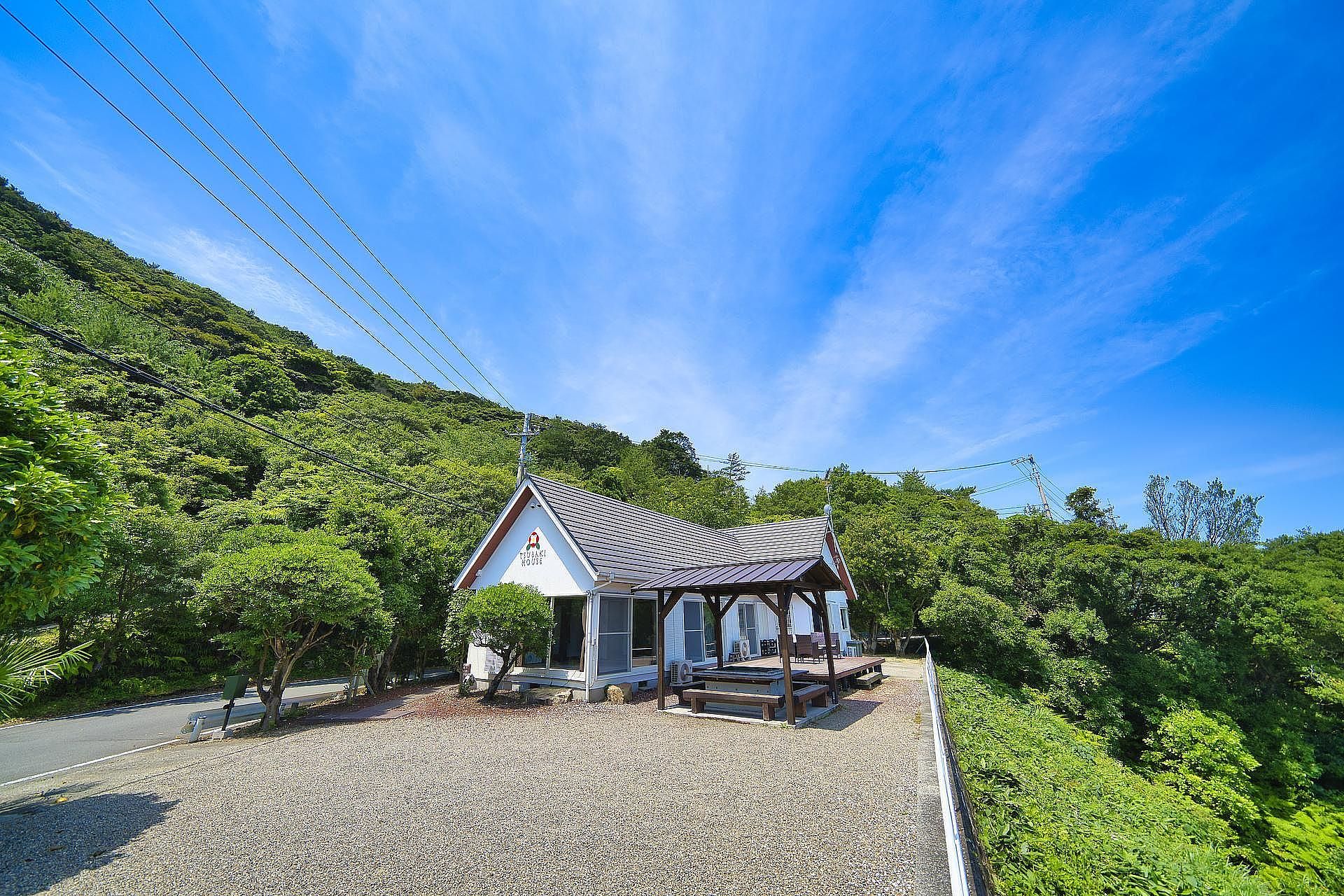 敷地内に3～4台駐車可能