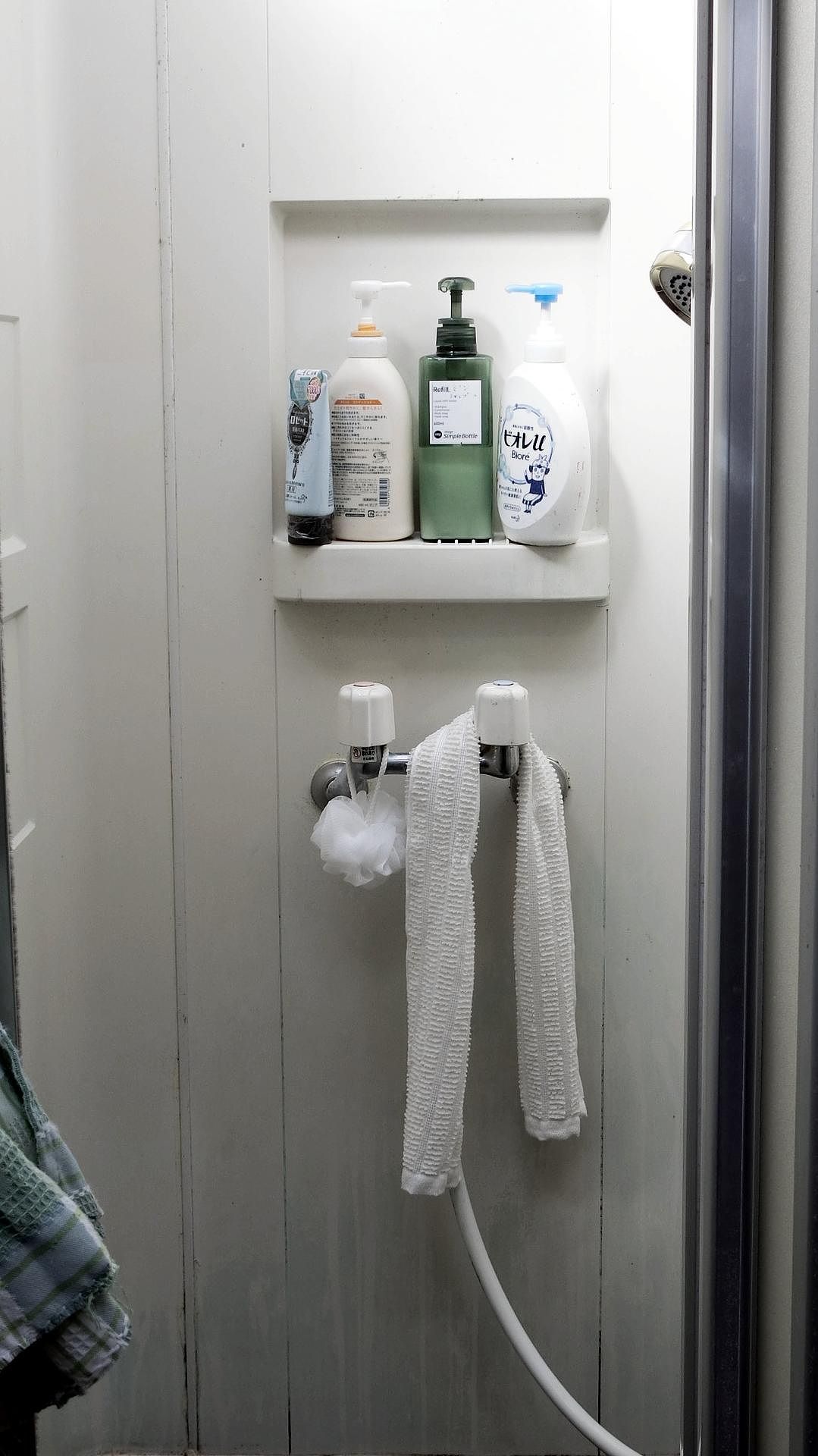 男子シャワー室