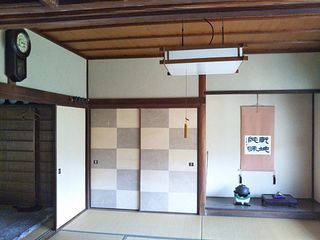 寝室8畳　寝具は布団です　